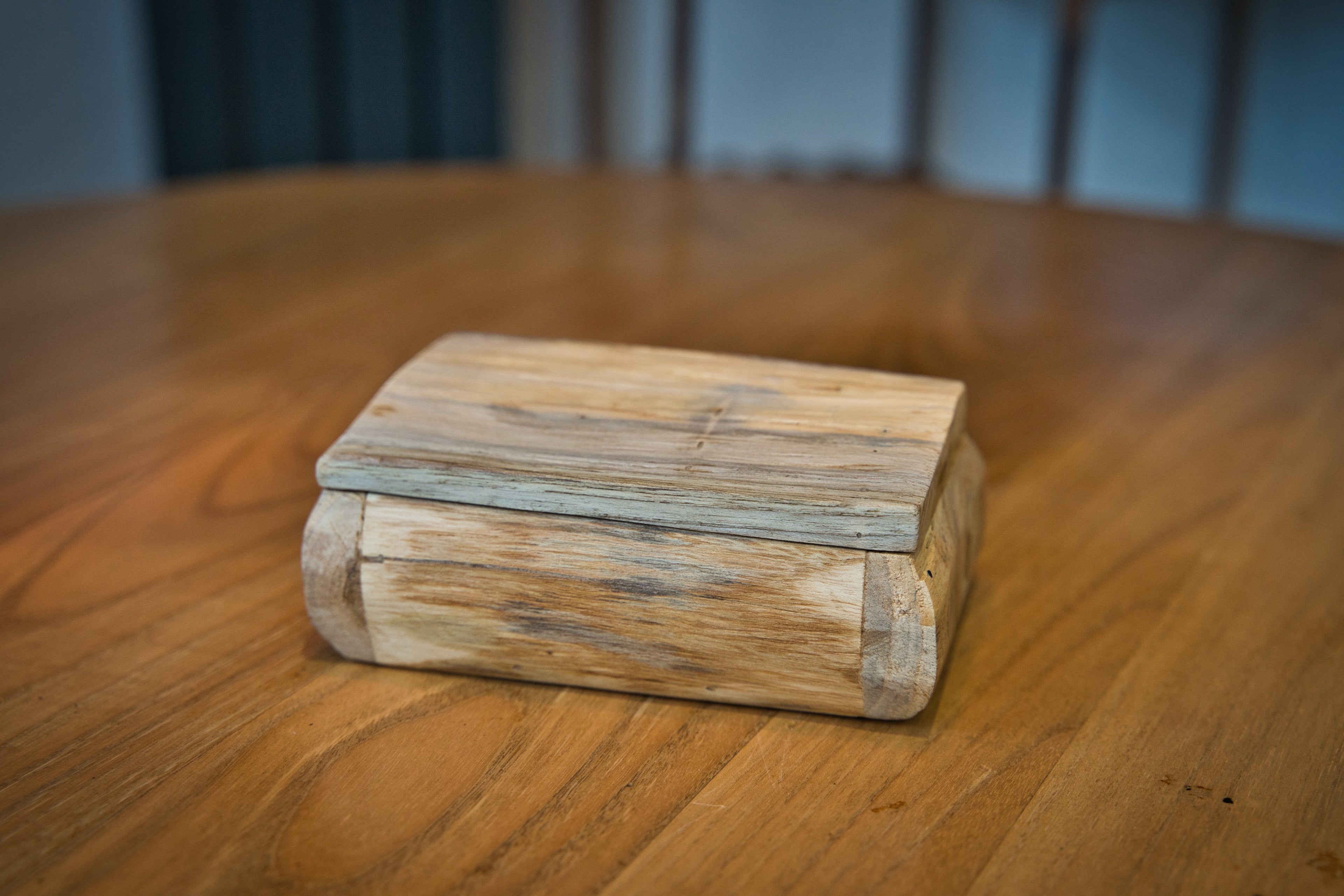 medium wooden box