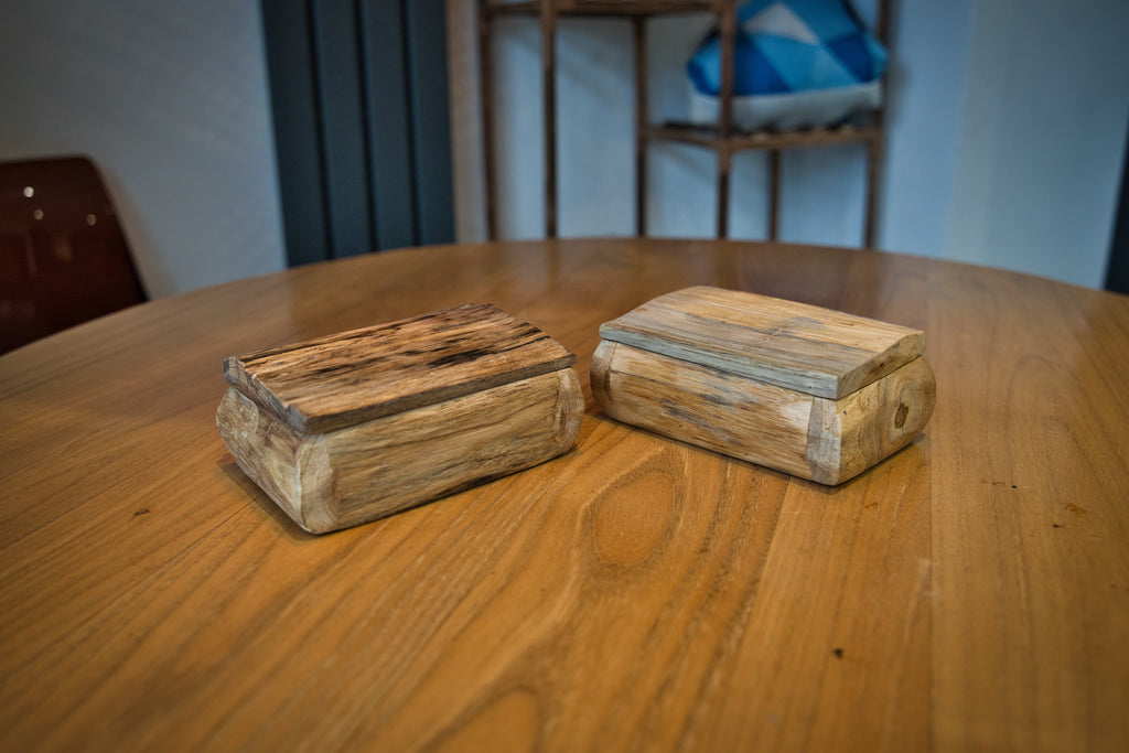 medium wooden box